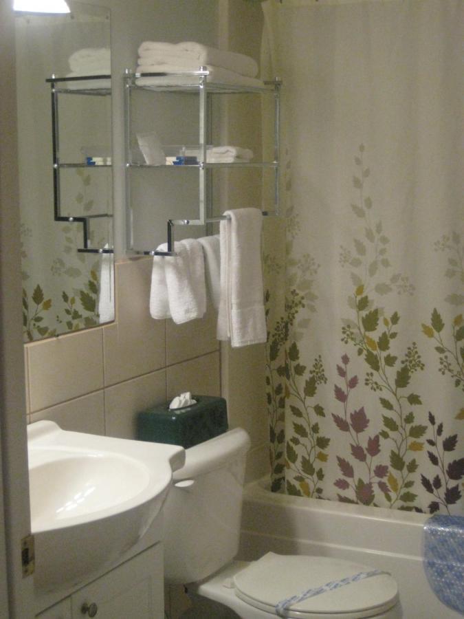 Motel Bel-Eau Montebello Room photo